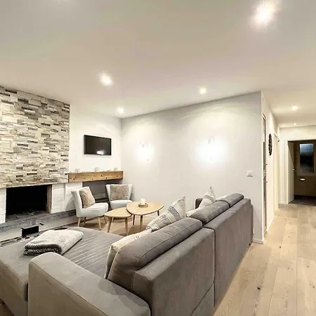 Holiday home Plein Ciel I Balcony I Close To Cable Cars I Car Park