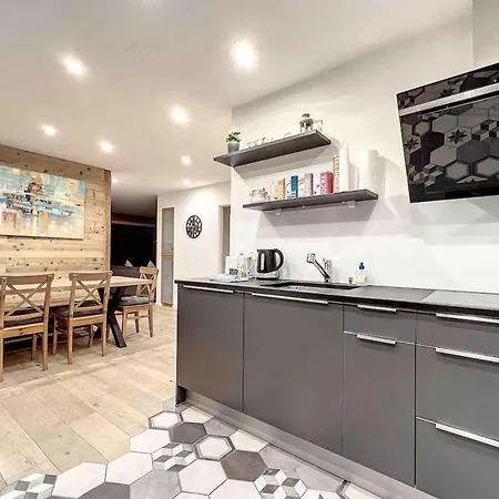 Holiday home Plein Ciel I Balcony I Close To Cable Cars I Car Park *